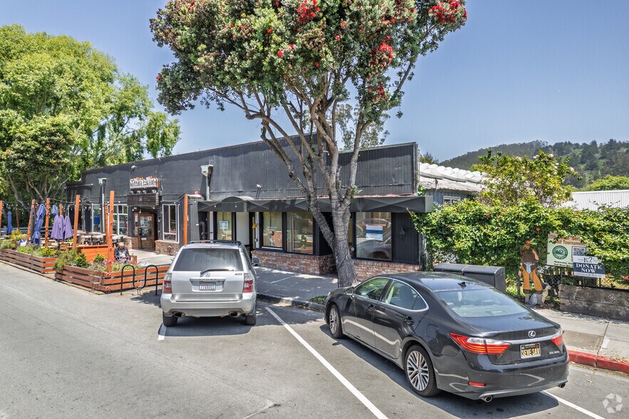 More Photos Of 315 Main St, Half Moon Bay Storefront Retail Office For Lease