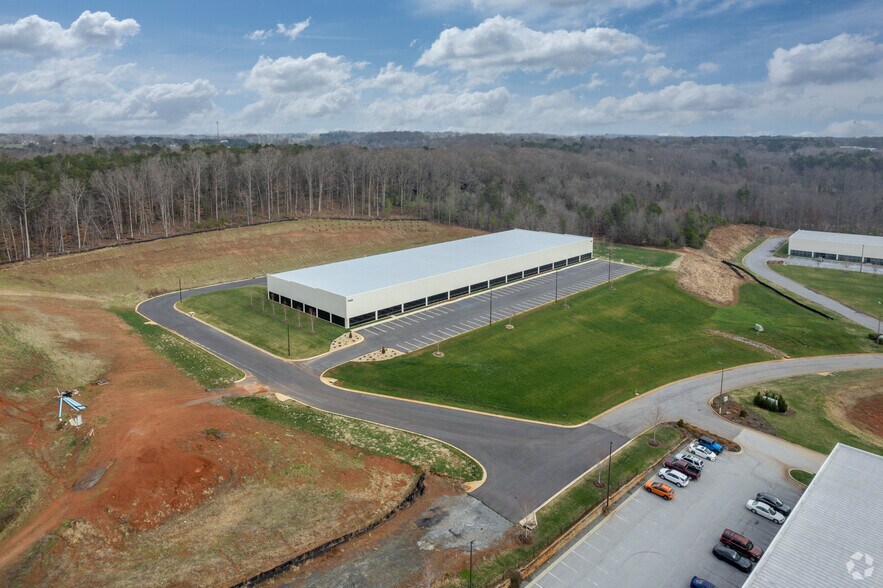 More Photos Of 140 Corporate Dr, Spartanburg Unknown For Lease