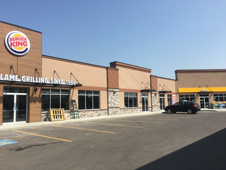 More Photos Of 4101 49 Ave, Stony Plain Storefront For Sale