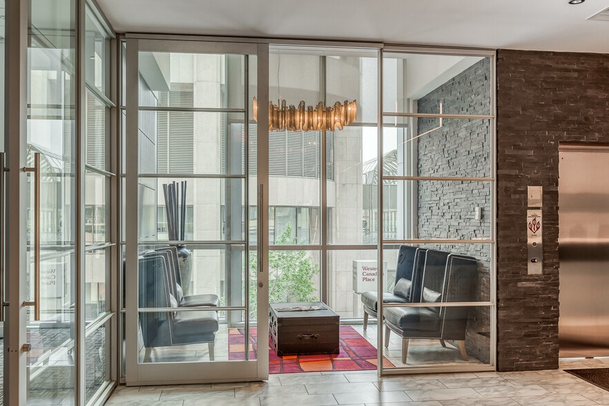 More Photos Of 718 8th Ave SW, Calgary Office For Sale