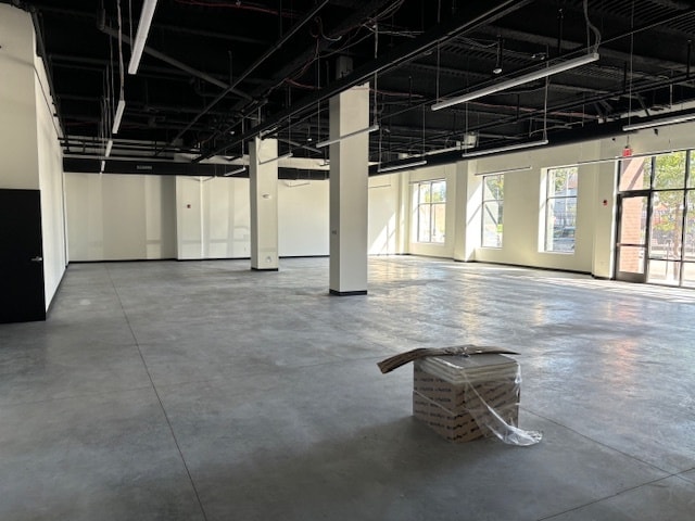 More Photos Of 200 N Main St, Evansville Apartments For Lease