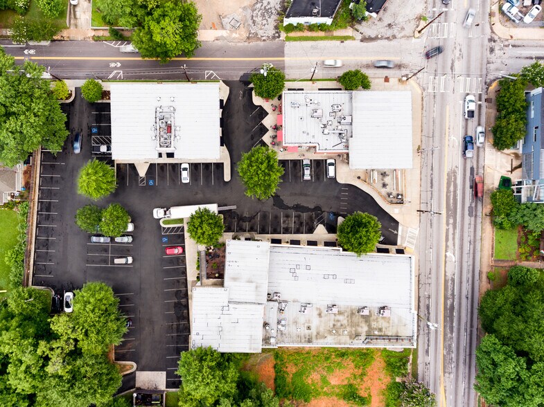 More Photos Of 749 Moreland Ave SE, Atlanta General Retail For Lease