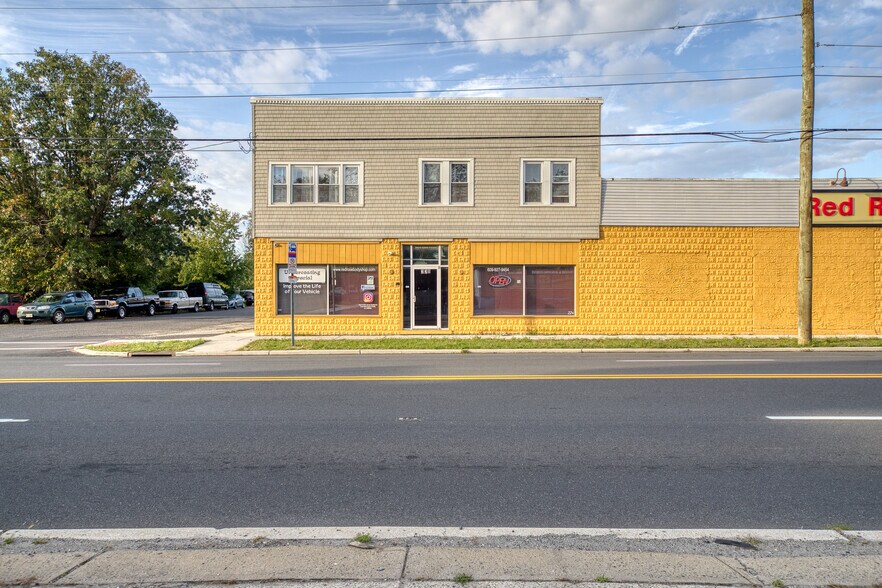 More Photos Of 220 White Horse, Egg Harbor City Auto Repair For Sale