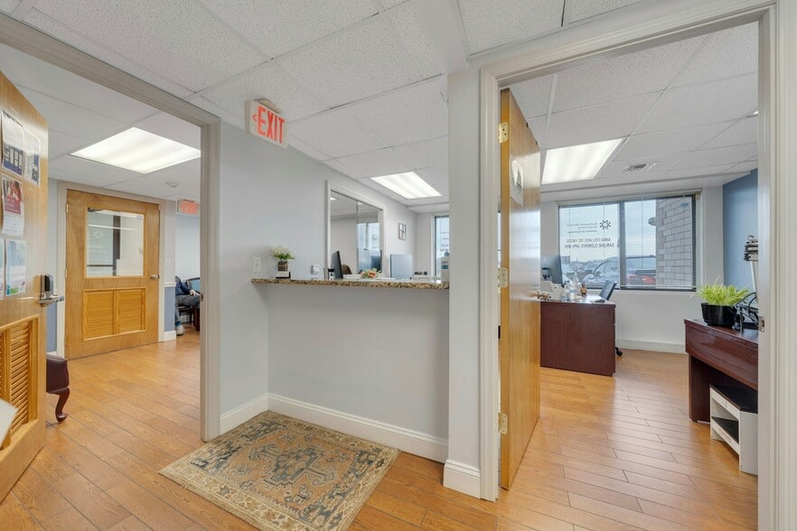 More Photos Of 150 Overlook Ave, Hackensack Apartments For Sale