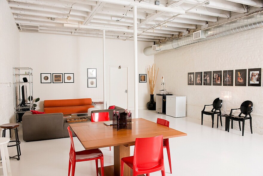 More Photos Of 316 Saint Joseph St, New Orleans General Retail For Lease