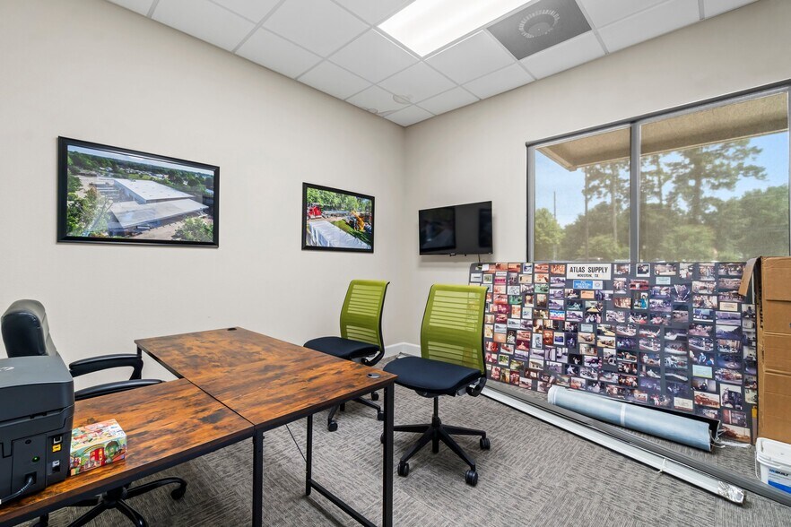 More Photos Of 28789 Hardin Store Rd, Magnolia Office For Sale