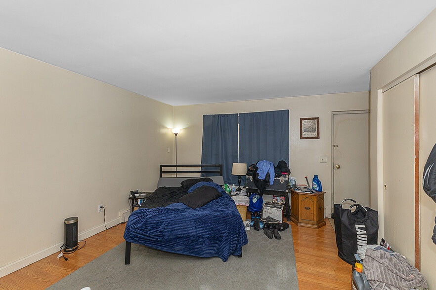 More Photos Of 9495 Reading Rd, Cincinnati Apartments For Sale