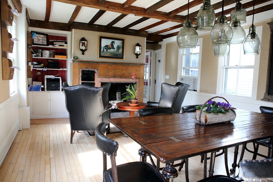 More Photos Of 353 Boston Post Rd, Sudbury Office For Lease