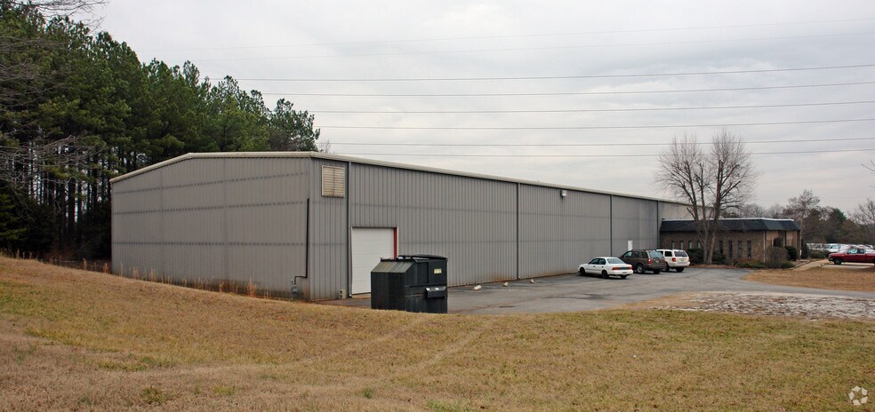 Primary Photo Of 125 Leader Dr, Piedmont Manufacturing For Lease