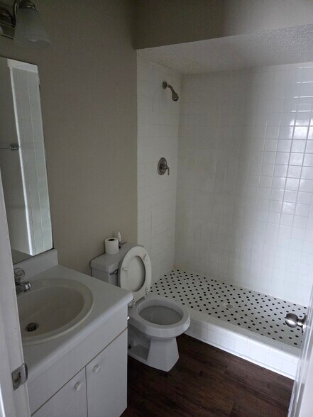 More Photos Of , Macon-Bibb Multifamily For Sale