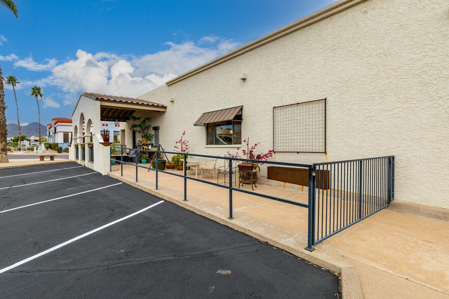 More Photos Of 13033 N Verde River Dr, Fountain Hills Freestanding For Sale