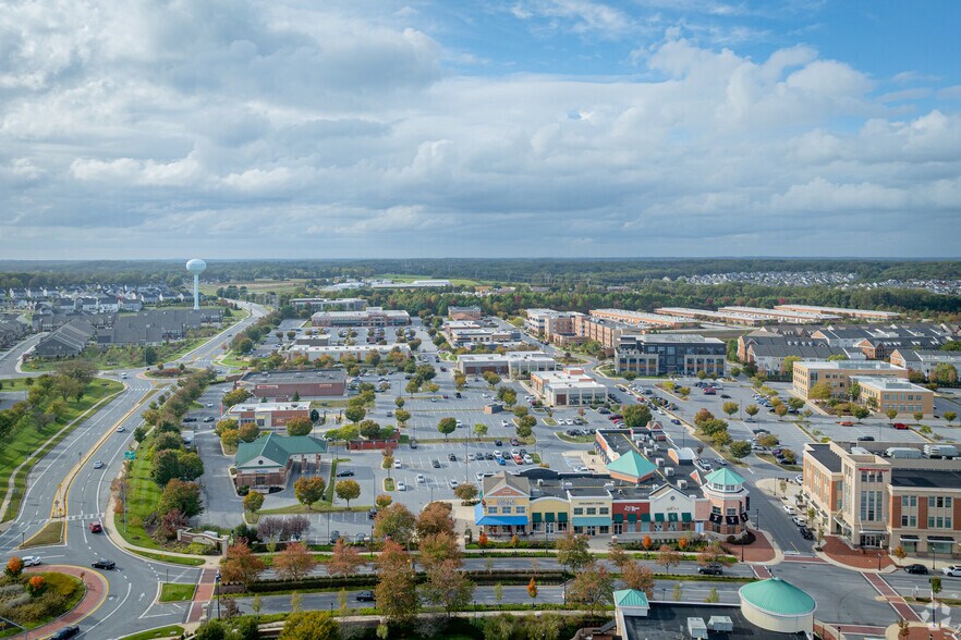 More Photos Of Maple Lawn Blvd, Fulton Unknown For Lease