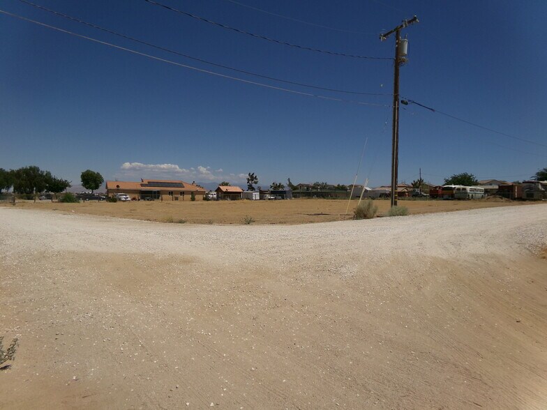 More Photos Of Joshua Dell Rd @ Caliente, Victorville Land For Sale