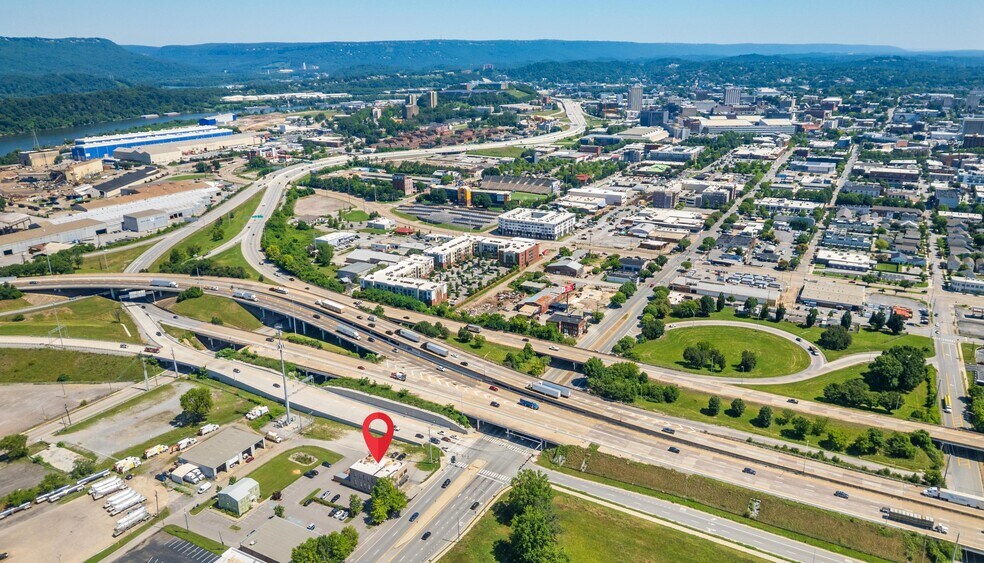More Photos Of 2401 Broad Street, Chattanooga Office For Sale