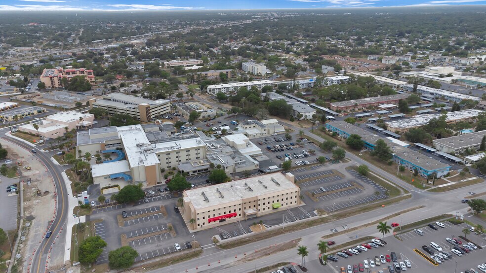 More Photos Of 2525 Harbor Blvd, Port Charlotte Medical For Lease