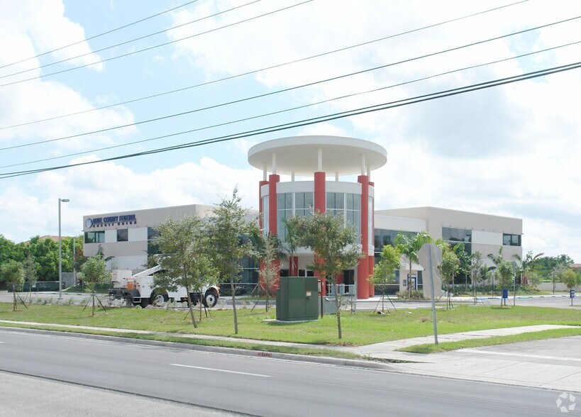 More Photos Of 10900 SW 88th St, Miami Office For Sale