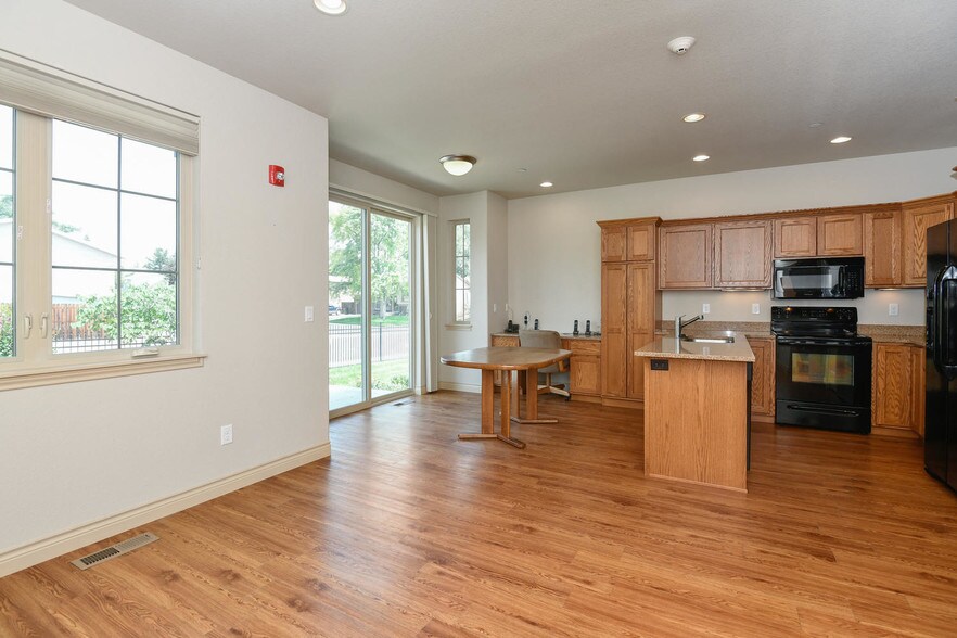 More Photos Of 1397 Cottonwood St, Broomfield Assisted Living For Sale