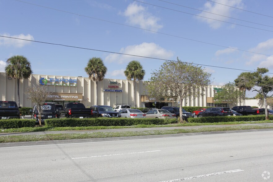 More Photos Of 5901-5985 NW 31st Ave, Fort Lauderdale Warehouse For Lease
