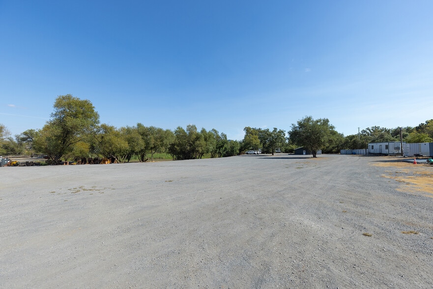 More Photos Of 18184 Geyserville Ave, Geyserville Industrial For Sale