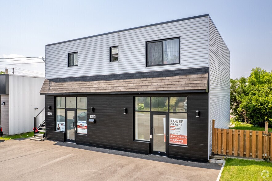 Primary Photo Of 934 Champagne, Laval Storefront Retail Residential For Lease