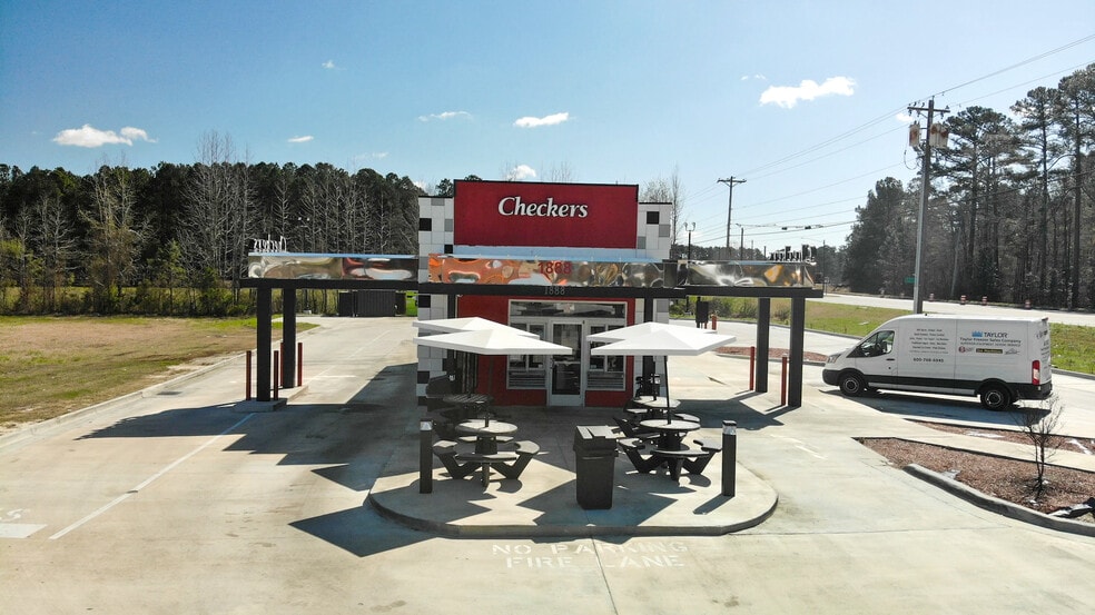 More Photos Of 1888 E Raleigh Blvd., Rocky Mount Restaurant For Lease