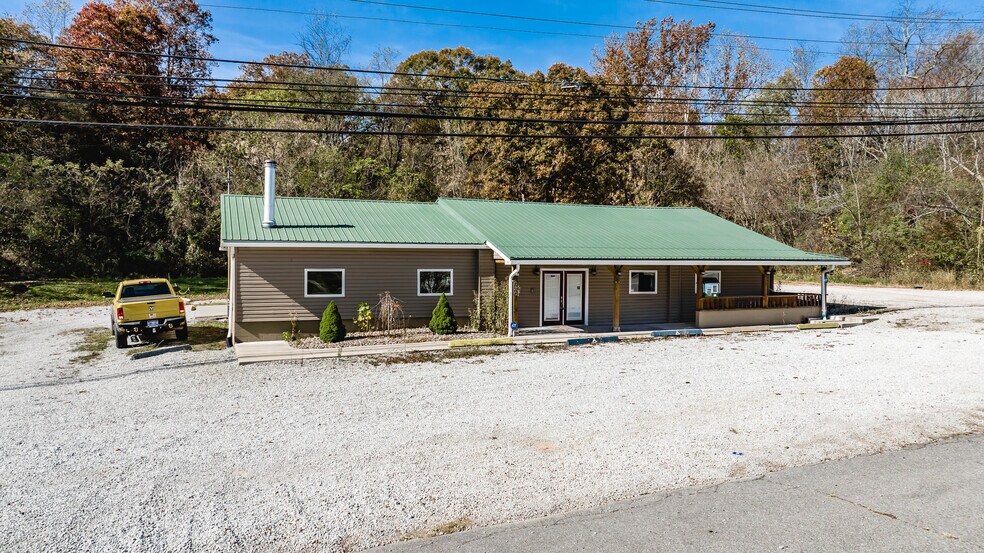 More Photos Of 2080 Harris Hwy, Washington Convenience Store For Sale