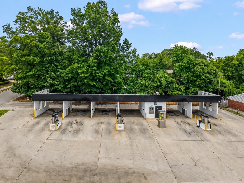 More Photos Of 1132 W Vandalia Rd, Greensboro Carwash For Sale
