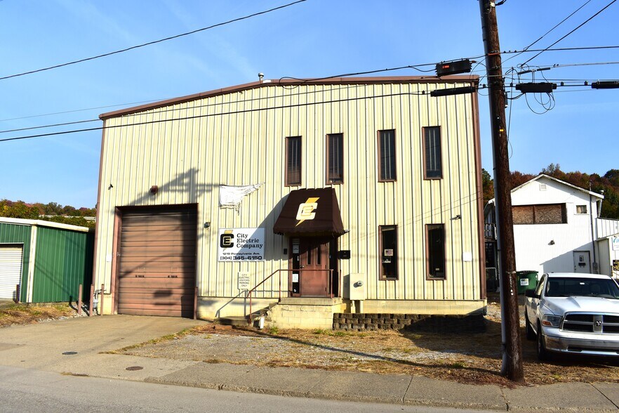 More Photos Of 1219 Pennsylvania Ave, Charleston Industrial For Sale