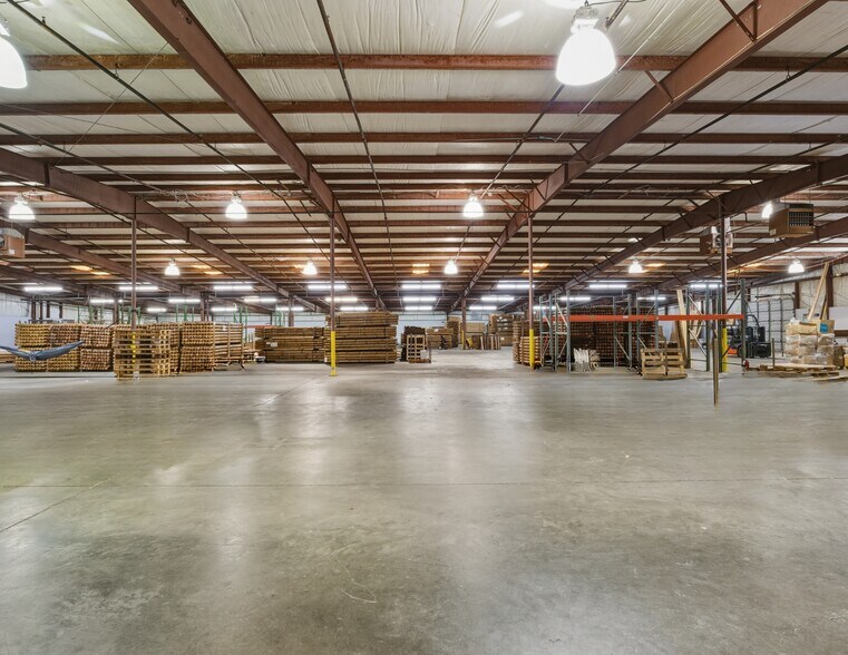 More Photos Of 349 Huntington Rd, Gaffney Warehouse For Lease