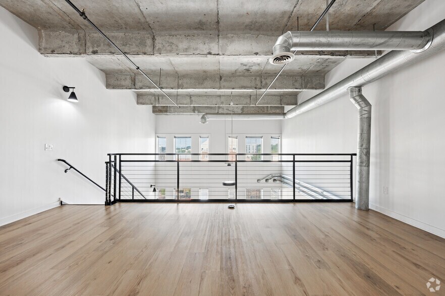 More Photos Of 232 19th St NW, Atlanta Apartments For Lease