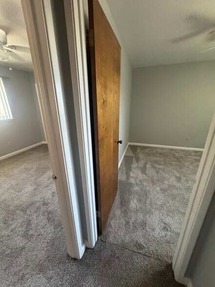 More Photos Of 410 Pine St, Ripon Apartments For Sale