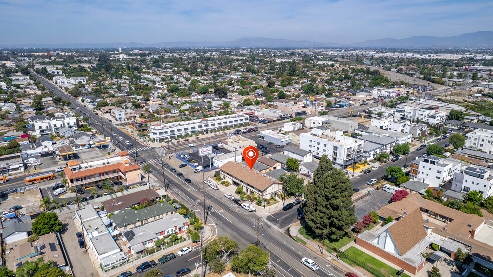More Photos Of 6003 Craner Ave, North Hollywood Apartments For Sale