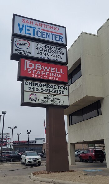 More Photos Of 9504 N IH-35, San Antonio Office For Lease