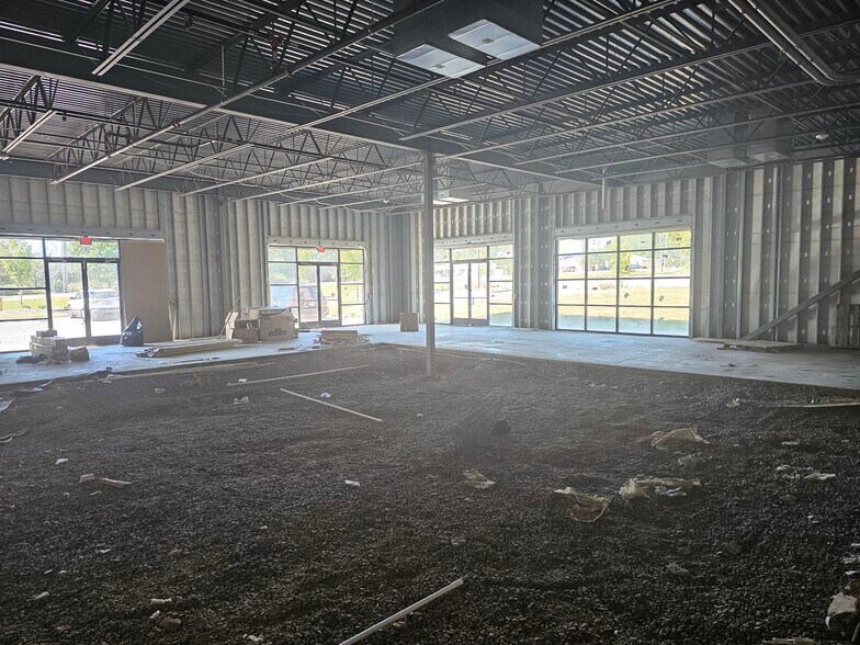More Photos Of 2112 Old 41 Hwy, Kennesaw Medical For Lease