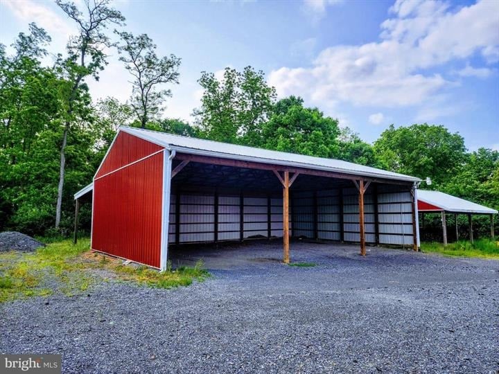 More Photos Of 215 Burkharts ln, Martinsburg Flex For Lease