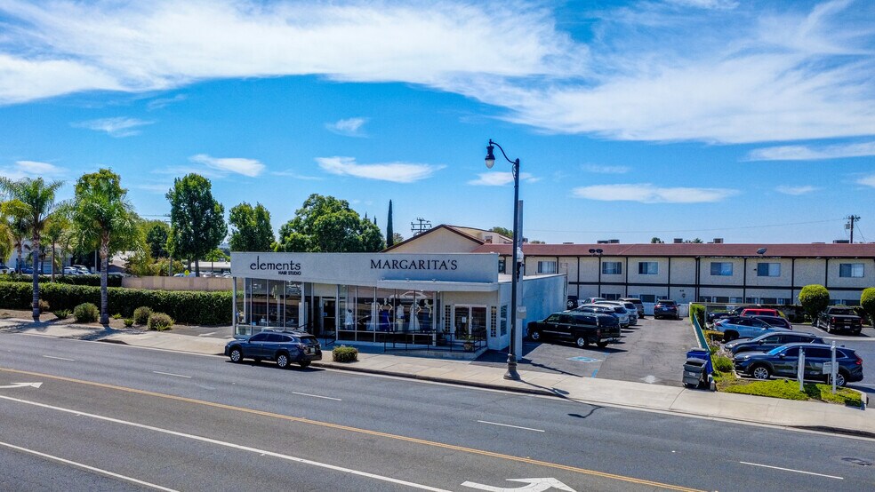 More Photos Of 16346-16348 Whittier Blvd, Whittier General Retail For Lease
