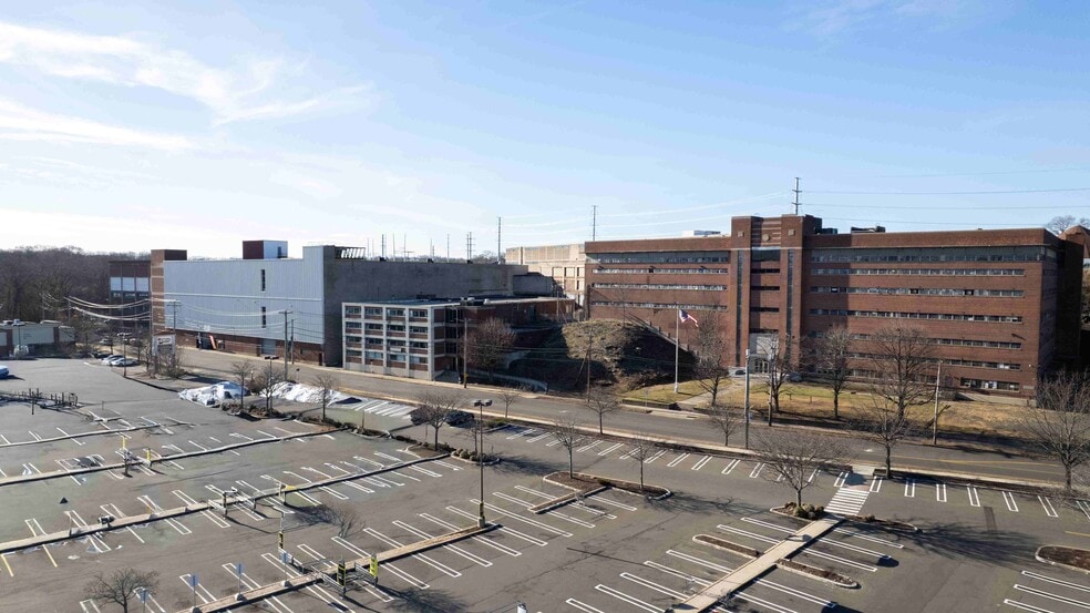 Primary Photo Of 475-477 Elm St, West Haven Manufacturing For Lease