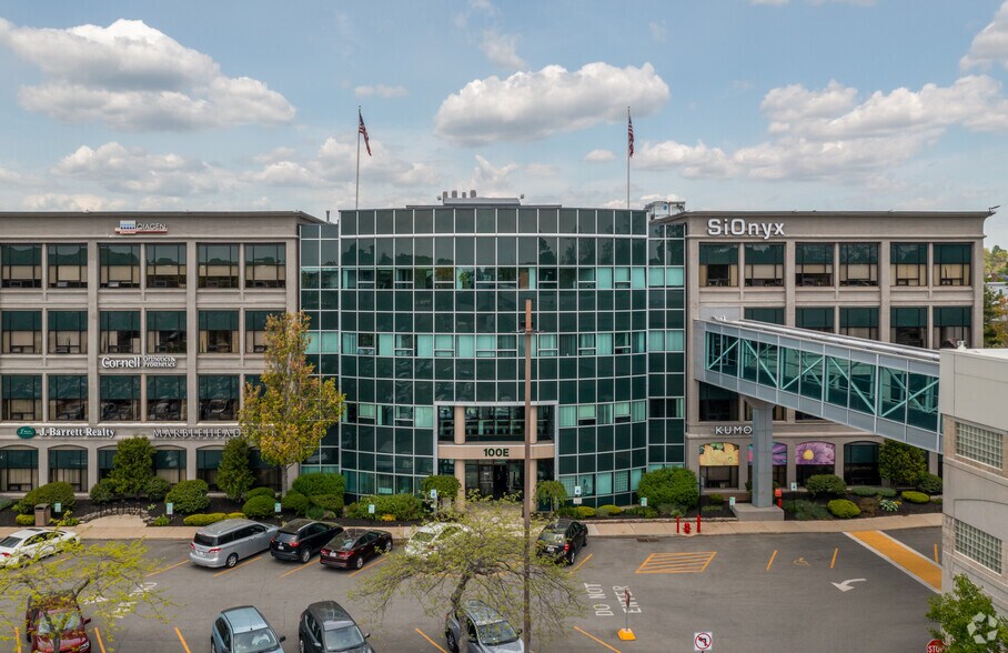 More Photos Of 100 Cummings Ctr, Beverly Office For Lease