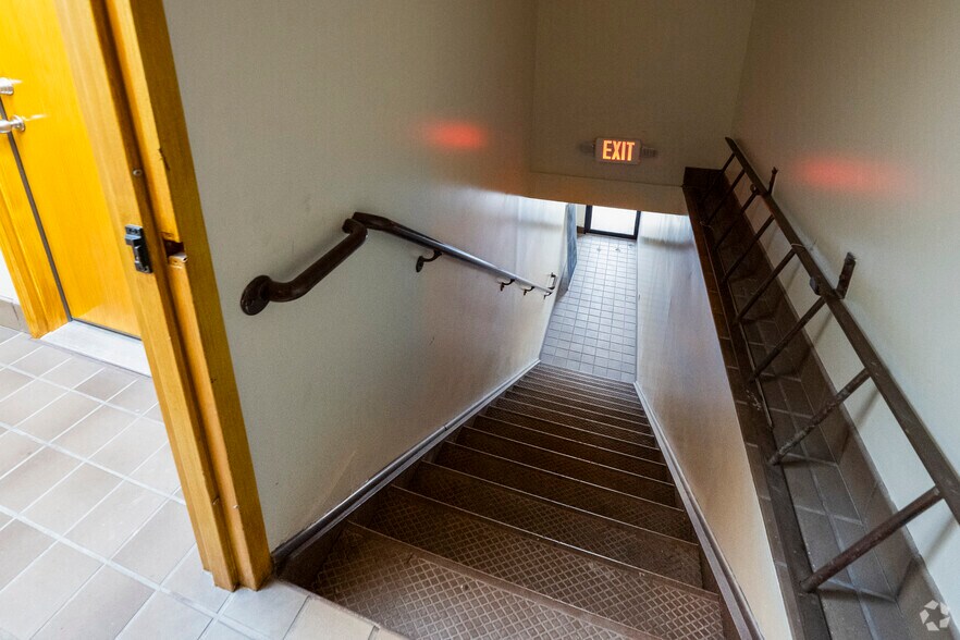 More Photos Of 5340-5346 Merrick Rd, Massapequa Storefront Retail Residential For Sale