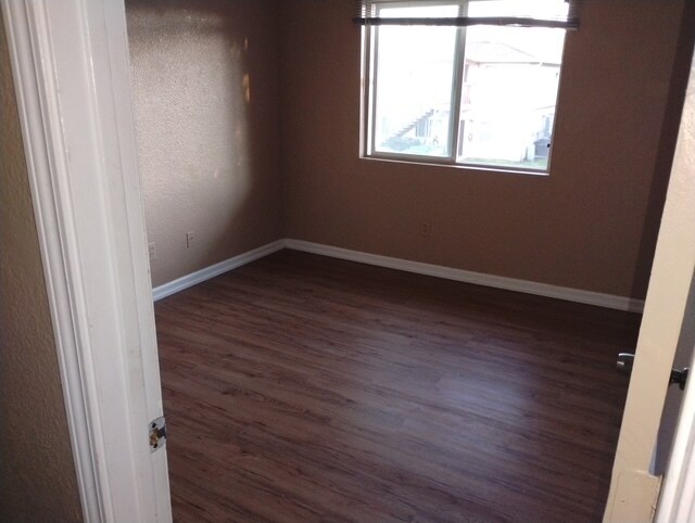More Photos Of 15 Coral Gables Ct, Sacramento Apartments For Sale