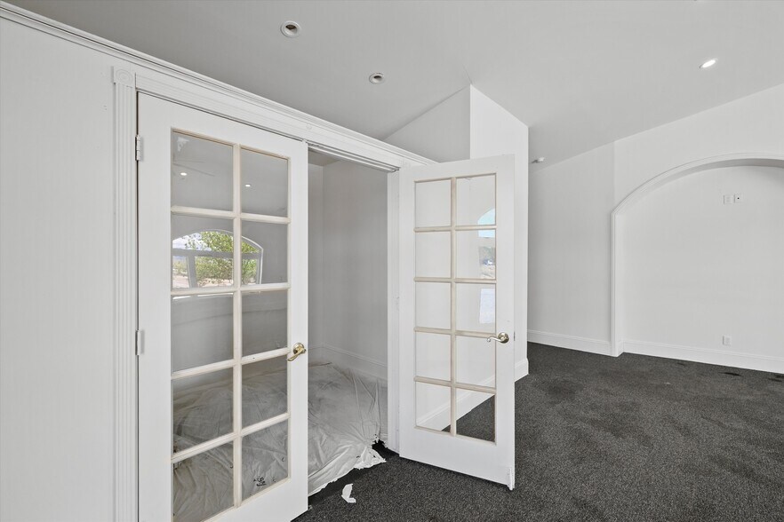 More Photos Of 721 Buol Rd, Pahrump General Retail For Sale