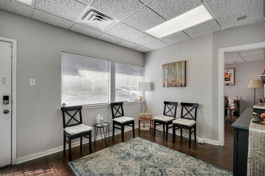 More Photos Of 11107 Wurzbach Rd, San Antonio Medical For Lease