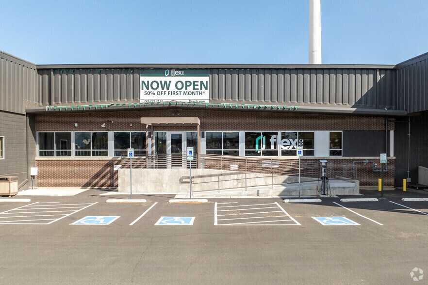 More Photos Of 5180 Fox St, Denver Warehouse For Lease