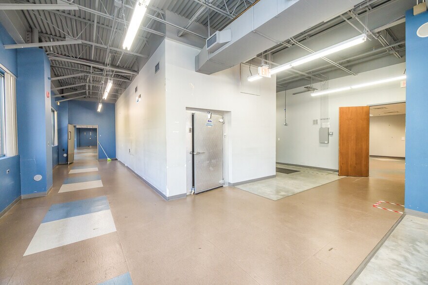 More Photos Of 4332 Southport-Supply Rd, Southport Medical For Sale