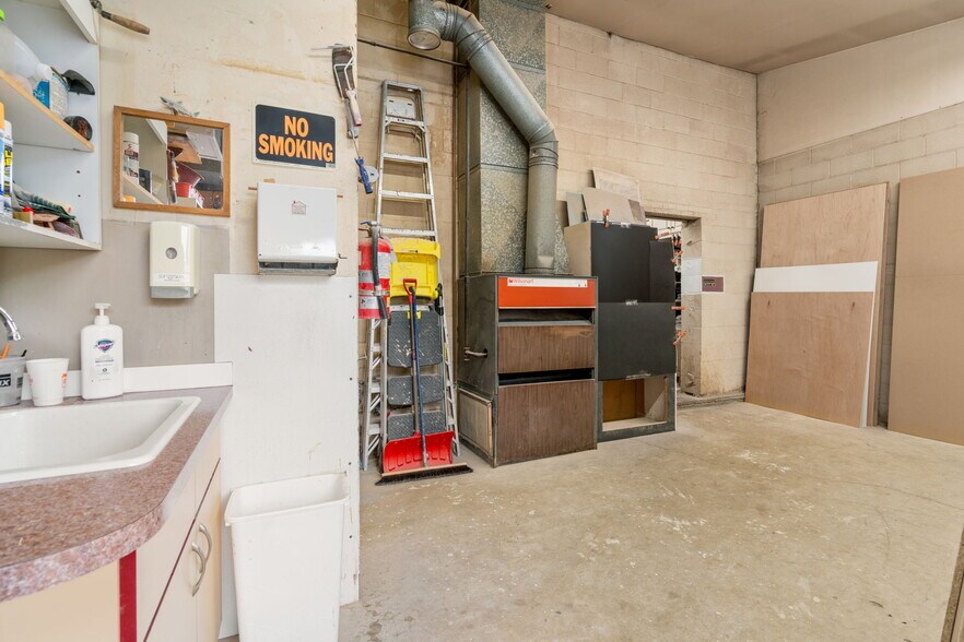 More Photos Of 1450-1456 Hyde Park Ave, Boston Manufacturing For Sale