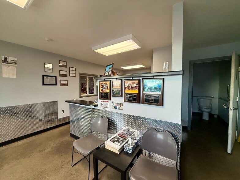 More Photos Of 1137 S Stephenson Ave, Iron Mountain Specialty For Sale