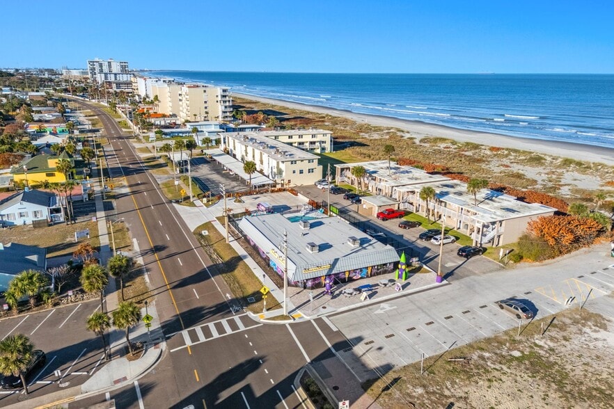 More Photos Of 101 N Atlantic Ave, Cocoa Beach General Retail For Sale