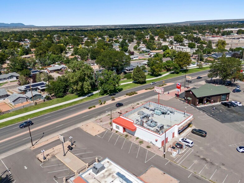 More Photos Of 3400 W Northern Ave, Pueblo Restaurant For Sale