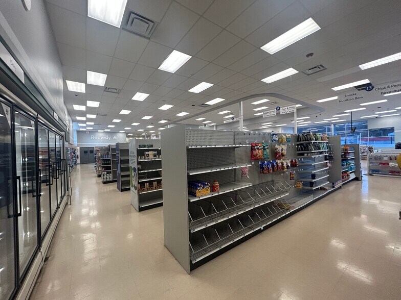 More Photos Of 7345 Saltsburg Rd, Penn Hills Drugstore For Sale