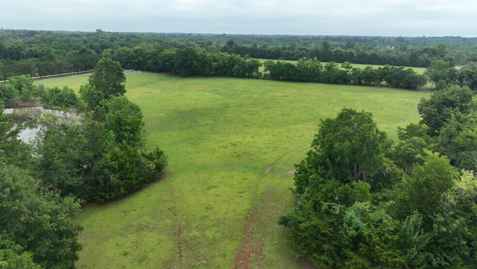 More Photos Of 9712 US Highway 31, Hope Hull Land For Sale